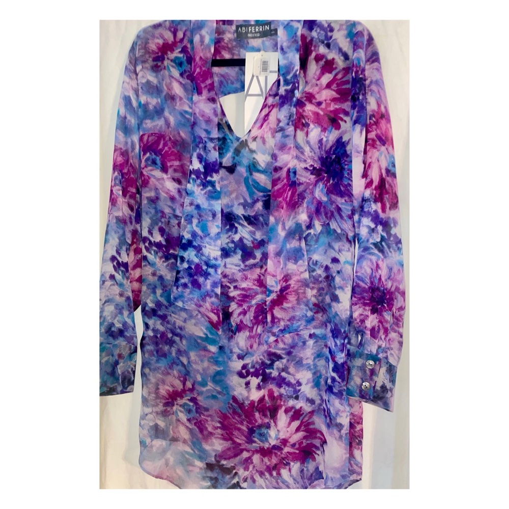 Silk Floral Print Dress Shirt With Ties & Cutout In The Back By Abi Ferrin New